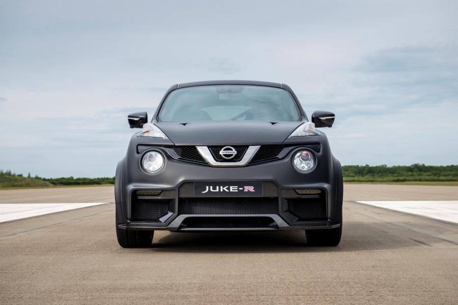  Nissan Juke-R 2.0 Concept 2015 года  (фото 17 из 41)